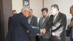 نشست مشترک فرماندار فلاورجان، شهرداران و رؤسای شوراهای اسلامی کلیشاد و سودرجان و بهاران با اصحاب رسانه برگزار شد