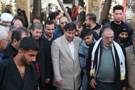 ببینید: حضور مسئولین شهرستان فلاورجان در تجمع بزرگ همدلی و اتحاد مردم در میدان امام حسین(ع) اصفهان