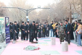 ببینید: حضور مسئولین شهرستان فلاورجان در تجمع بزرگ همدلی و اتحاد مردم در میدان امام حسین(ع) اصفهان