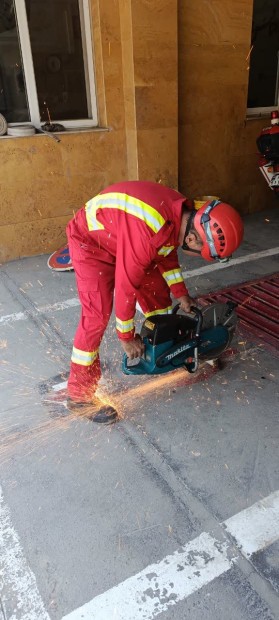 اجرای عملیات‌های تخصصی و نجات ایمن، در پنجمین مانور هفتگی آتش‌نشانان کلیشاد و سودرجان