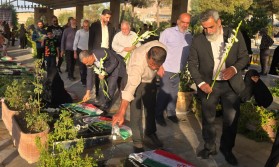 مزار مطهر شهدای شهر کلیشاد و سودرجان غبارروبی و عطرافشانی شد