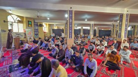 حضور شهردار به همراه نایب رئیس شورای اسلامی شهر و کارشناسان شهرداری در نماز جمعه شهر کلیشاد و سودرجان