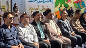 جشن عاطفه‌ها در دبستان حضرت زهرا(س) و مدرسه شهیده زهره بنیانیان شهر کلیشاد و سودرجان