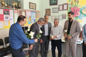 حضور مهندس مختاری شهردار و مهندس جعفری رئیس شورای اسلامی شهر در مدارس به مناسبت گرامیداشت مقام معلم
